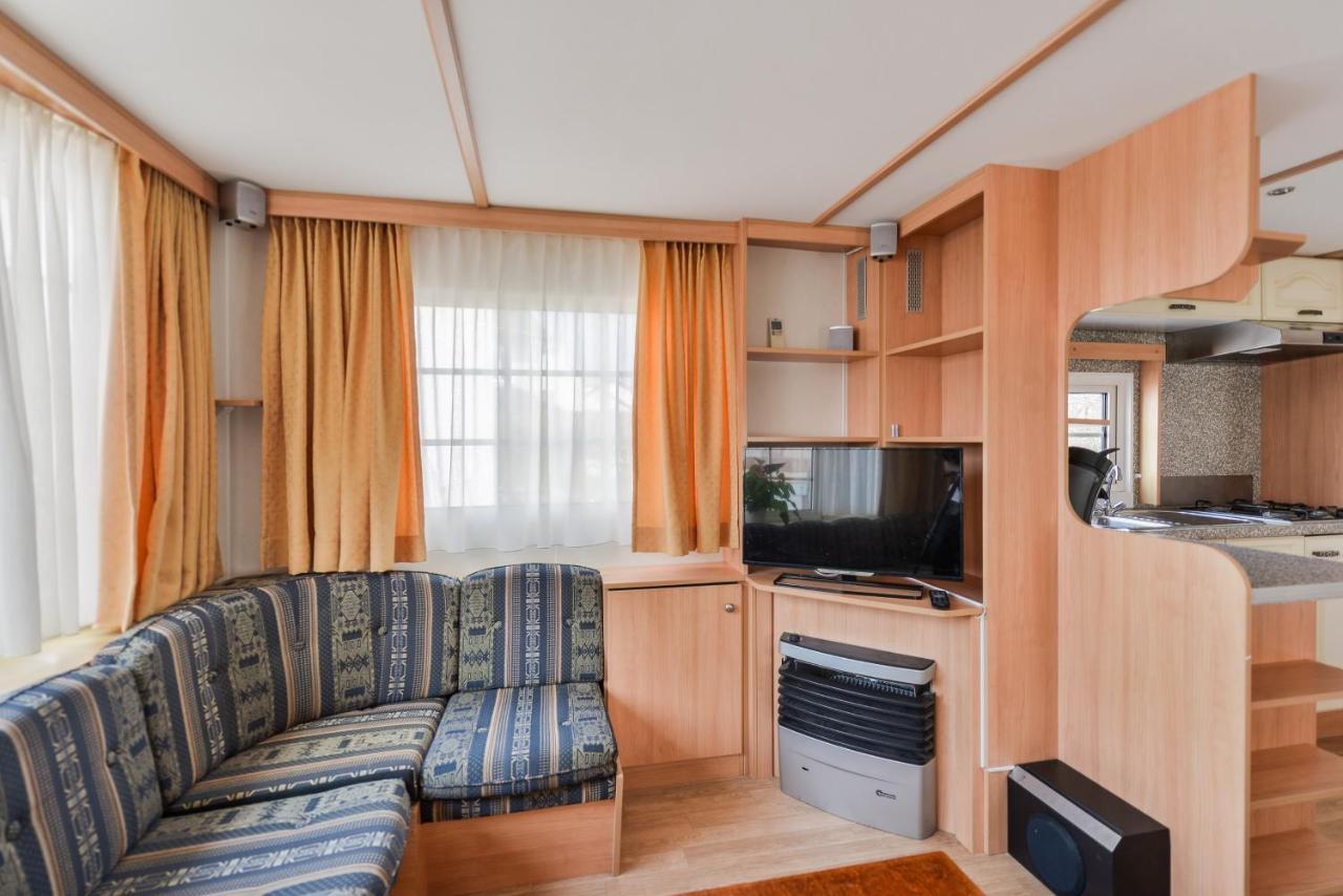 Chalet For 2 At The Beach Vila Zandvoort Exterior foto